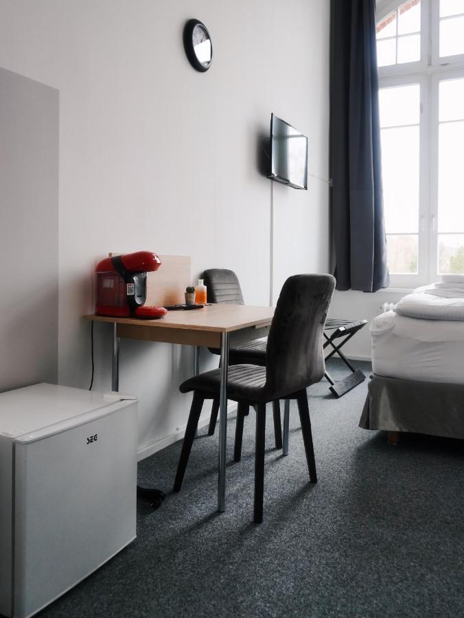 Motel Home Wittenau Берлін Екстер'єр фото