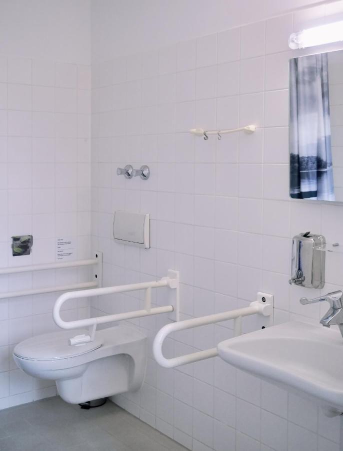 Motel Home Wittenau Берлін Екстер'єр фото