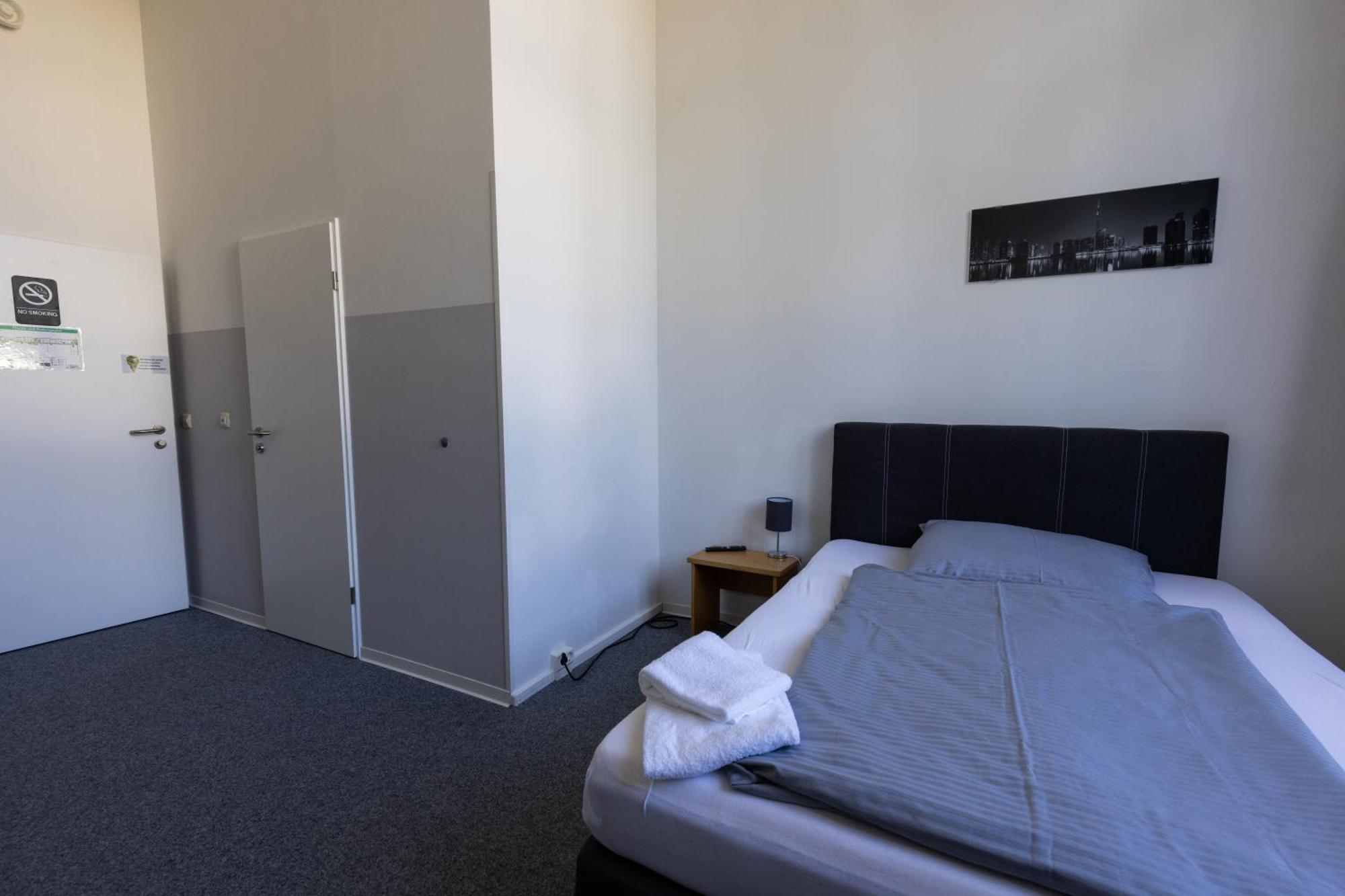 Motel Home Wittenau Берлін Екстер'єр фото