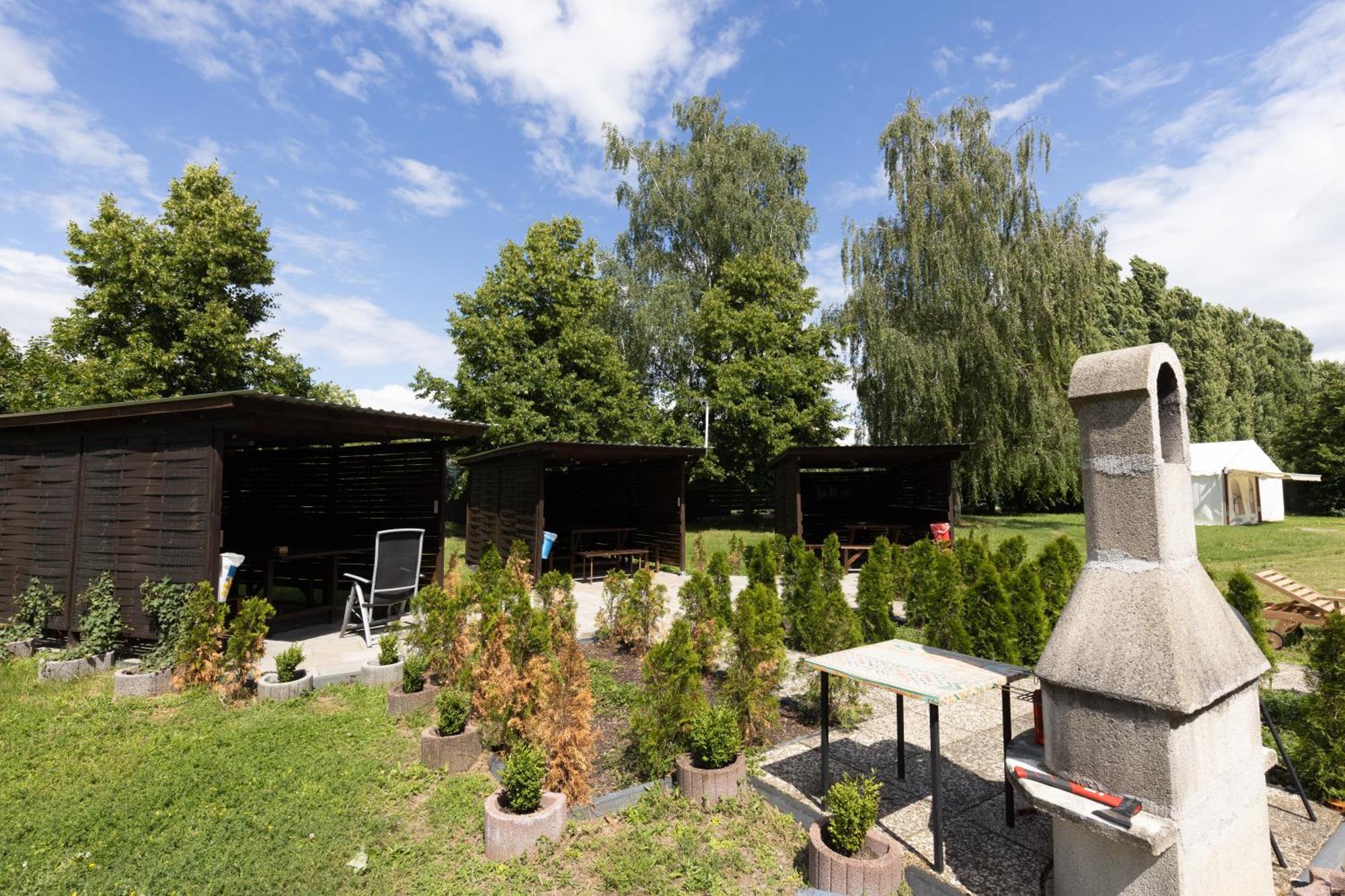 Motel Home Wittenau Берлін Екстер'єр фото